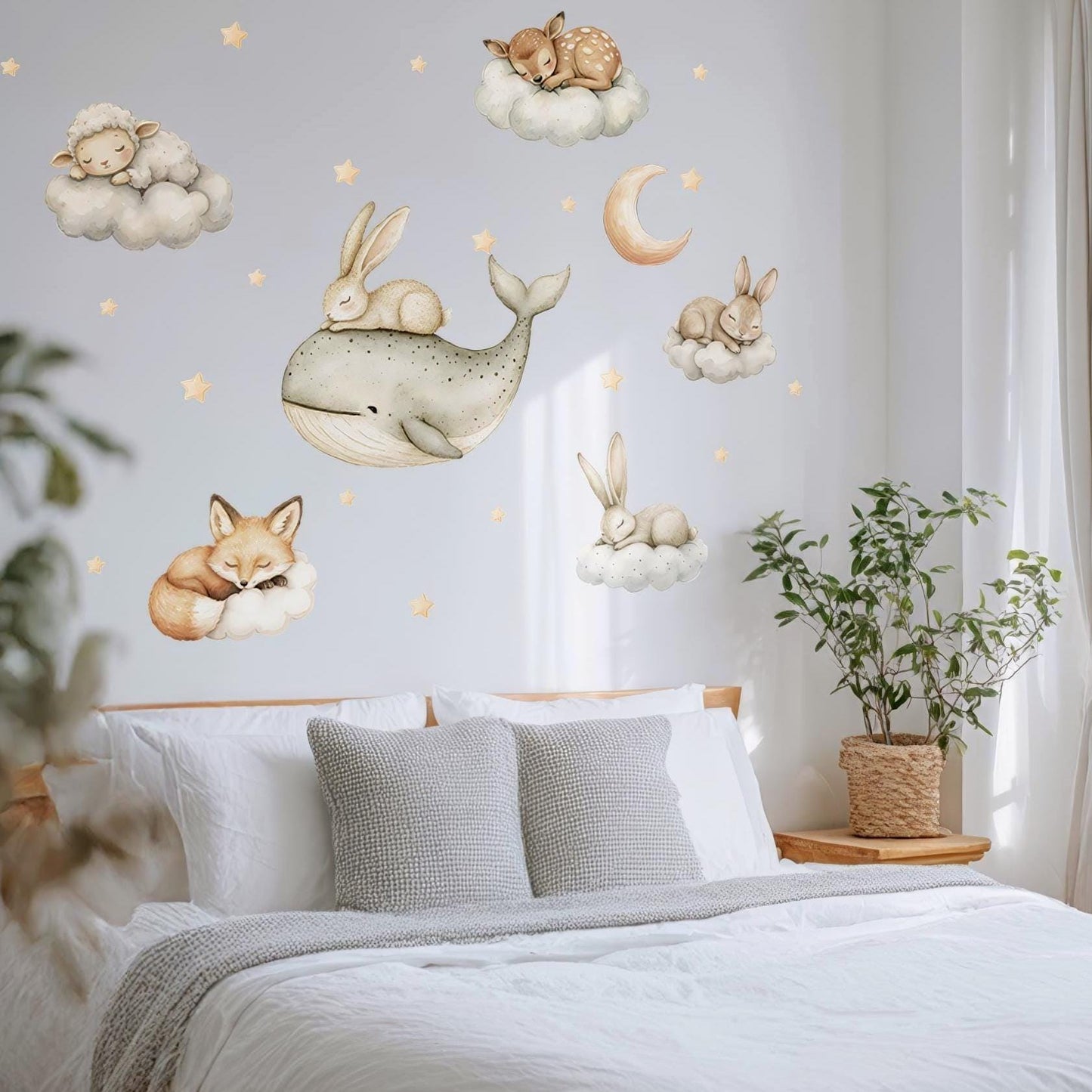Wandaufkleber mit Walen und Häschen – Weiche Pastellfarbene Schlafende Tiere, Babyzimmer-Dekor, Kinderzimmer-Wolken- und Sternenmotiv, ungiftige, wiederverwendbare Wandkunst